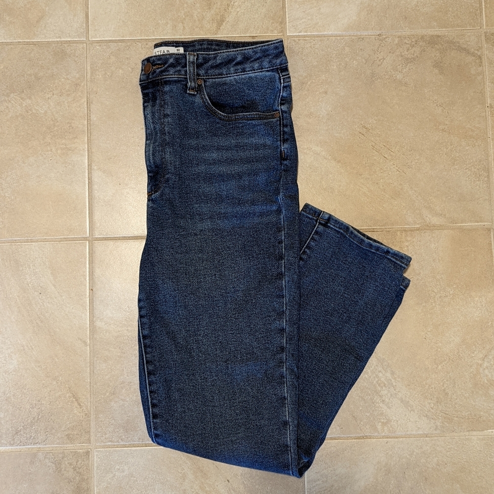 JustFab medium wash straight leg stretch denim